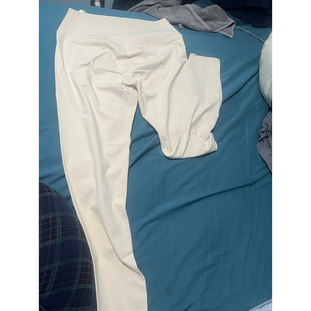 TSL Collection - Luna Leggings- Cream- NWT-4XL